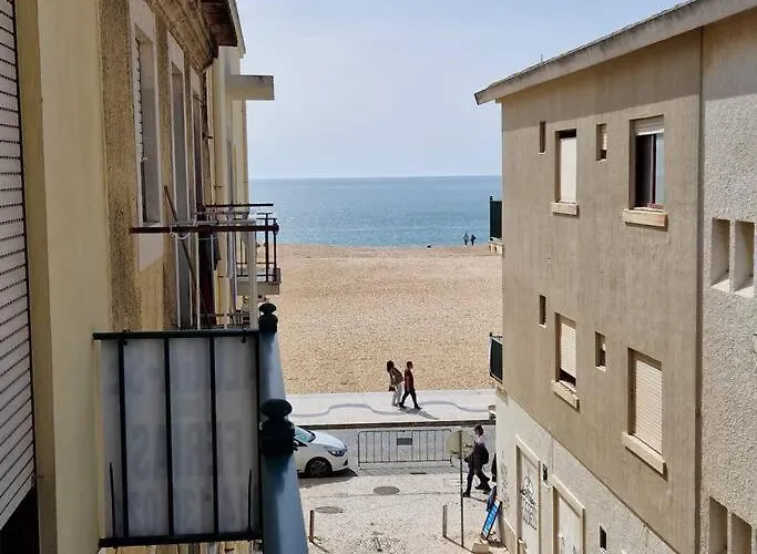 Junto A Apartment